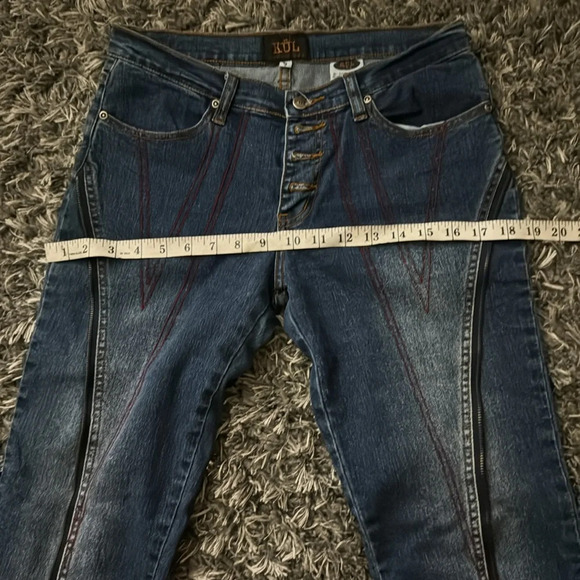 A fun pair of retro disco style jeans - Picture 13 of 14